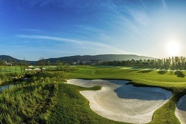 how to design a golf course