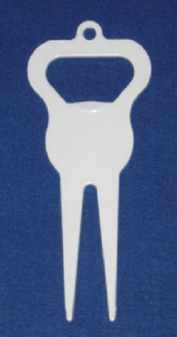 How to Use a Golf Divot Tool
